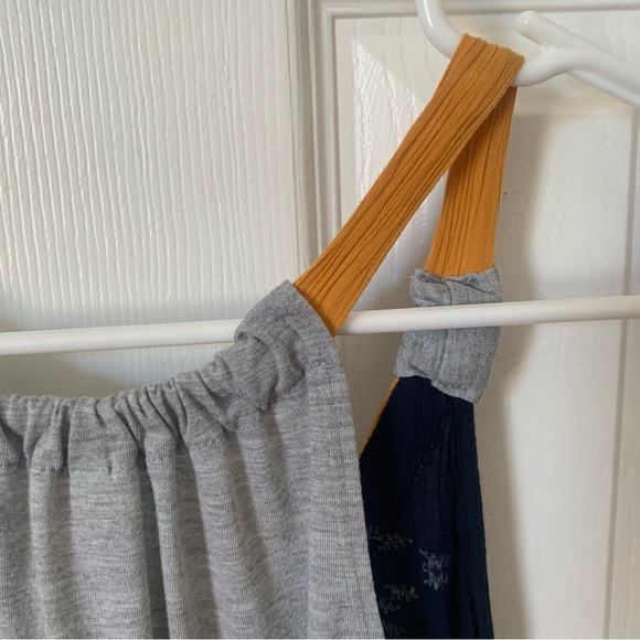 Women’s Xhilaration Small BohemianTank Top Navy Blue w/Flowers - Picture 7 of 7